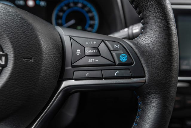 2022 NISSAN LEAF - 14