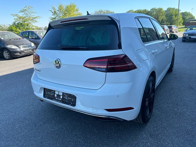 2019 VOLKSWAGEN GOLF - 8
