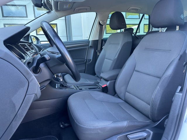 2019 VOLKSWAGEN GOLF - 17