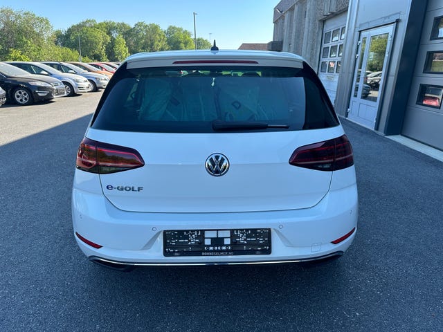 2019 VOLKSWAGEN GOLF - 9