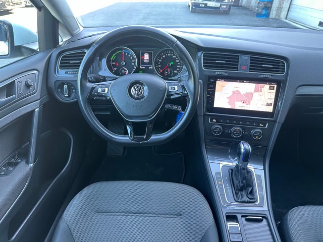 2019 VOLKSWAGEN GOLF - 15
