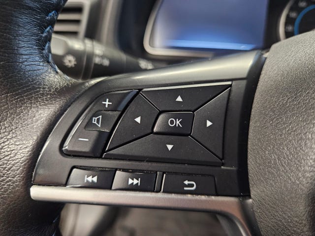 2021 NISSAN LEAF - 17
