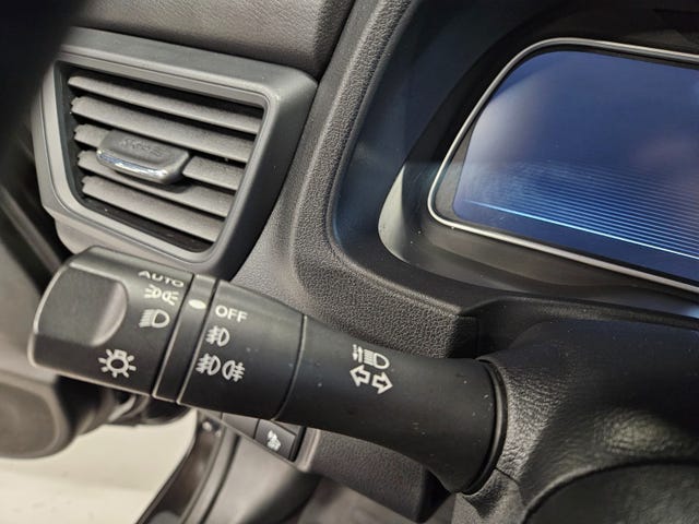 2021 NISSAN LEAF - 23