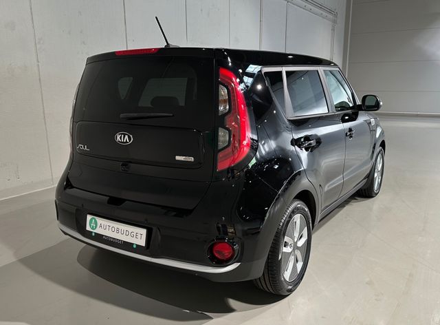 KNAJX81EFK7038968 2019 KIA SOUL-2