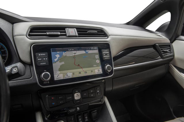 2021 NISSAN LEAF - 19
