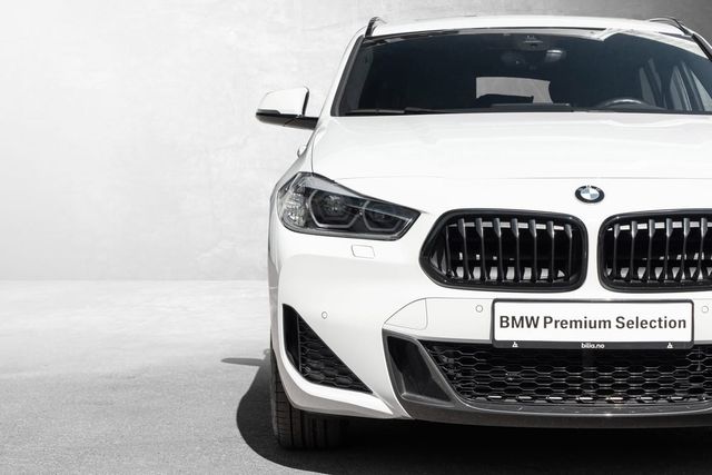 2021 BMW X2 - 32