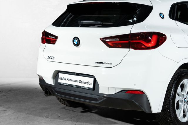 2021 BMW X2 - 12