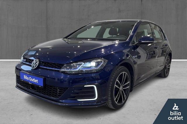 WVWZZZAUZJW802214 2018 VOLKSWAGEN GOLF-0