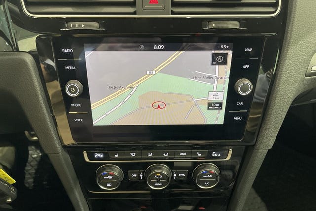 2018 VOLKSWAGEN GOLF - 14