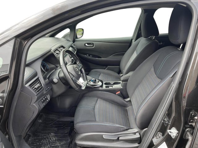 2018 NISSAN LEAF - 8