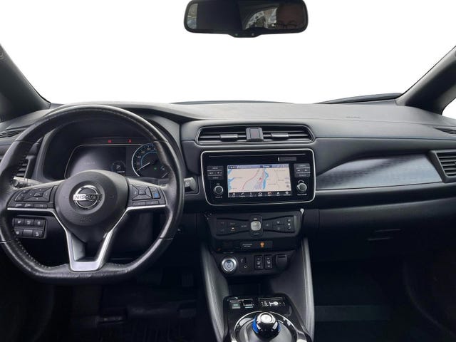 SJNFAAZE1U0001046 2018 NISSAN LEAF-5