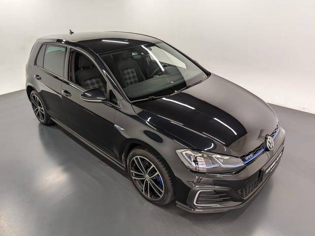 2019 VOLKSWAGEN GOLF - 9