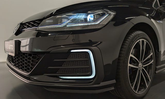 WVWZZZAUZKW800828 2019 VOLKSWAGEN GOLF-3