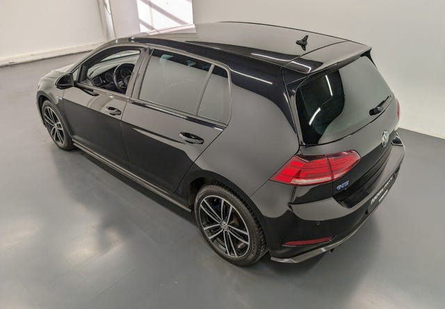 2019 VOLKSWAGEN GOLF - 14