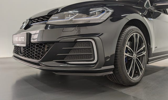WVWZZZAUZKW800828 2019 VOLKSWAGEN GOLF-2