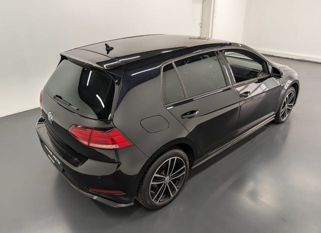 2019 VOLKSWAGEN GOLF - 11