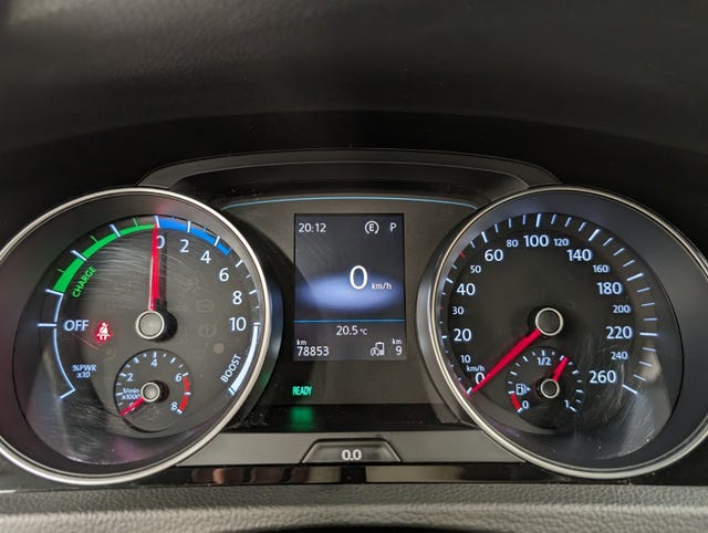 2019 VOLKSWAGEN GOLF - 25