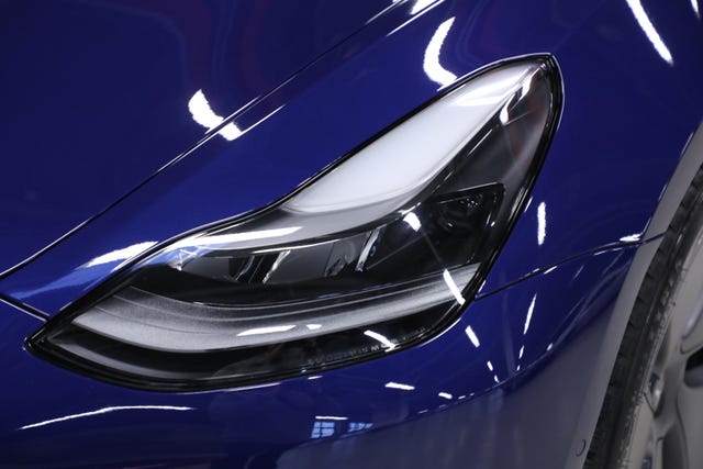 2022 TESLA MODEL 3 - 8