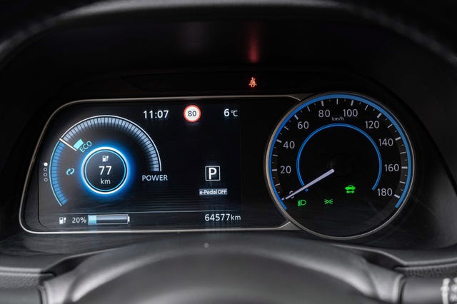 2021 NISSAN LEAF - 15