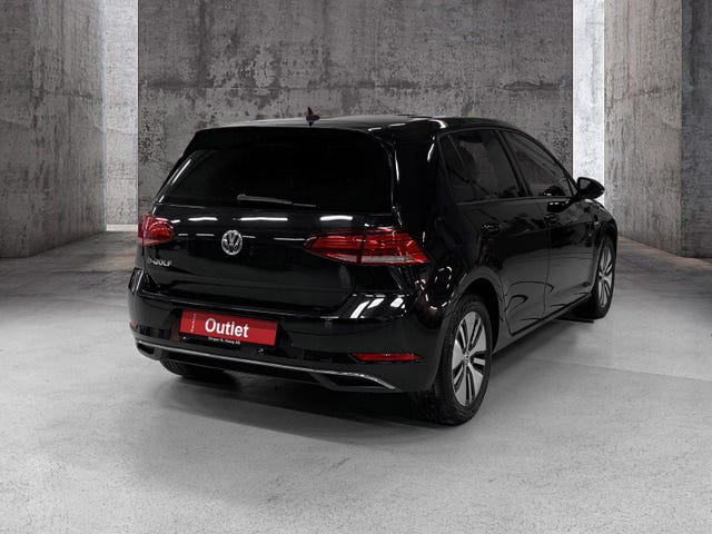 WVWZZZAUZJ8900033 2018 VOLKSWAGEN GOLF-4