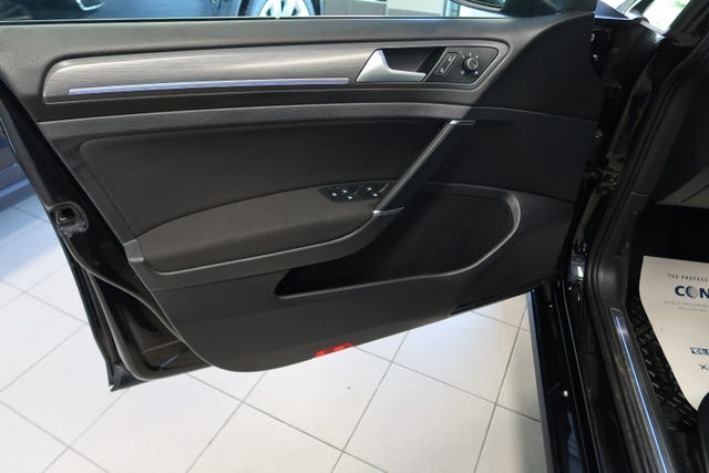 2018 VOLKSWAGEN GOLF - 45