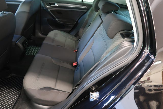 2018 VOLKSWAGEN GOLF - 38