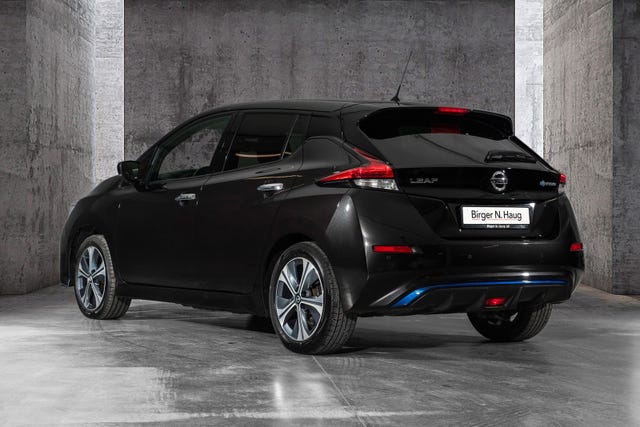 2021 NISSAN LEAF - 8