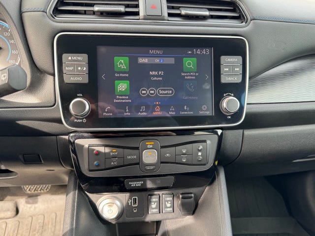 2020 NISSAN LEAF - 15