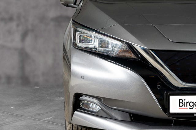 2021 NISSAN LEAF - 7