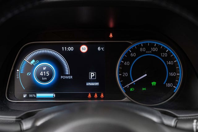 2021 NISSAN LEAF - 14