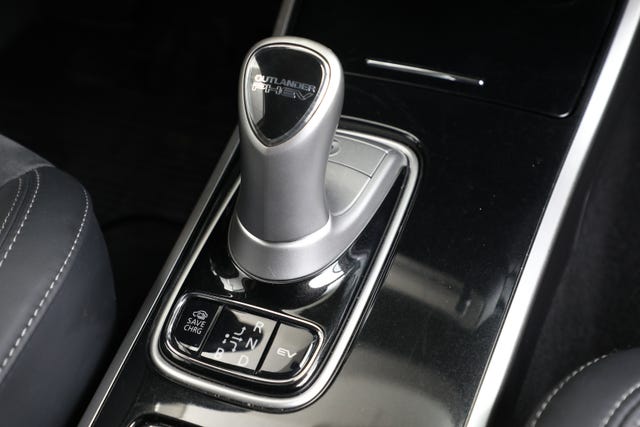 2020 MITSUBISHI OUTLANDER - 21