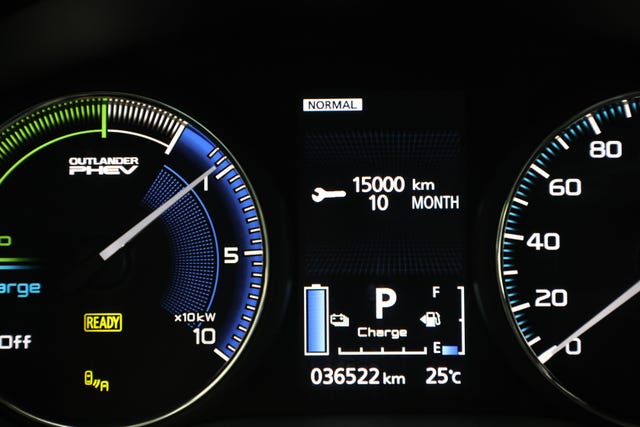 2020 MITSUBISHI OUTLANDER - 36