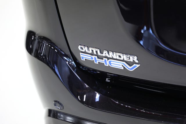 2020 MITSUBISHI OUTLANDER - 9