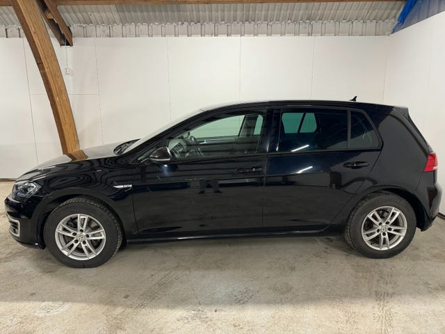WVWZZZAUZKW917030 2019 VOLKSWAGEN GOLF-4