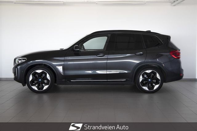 2021 BMW IX3 - 8
