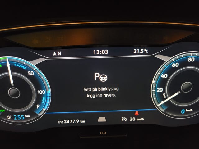 2018 VOLKSWAGEN GOLF - 23