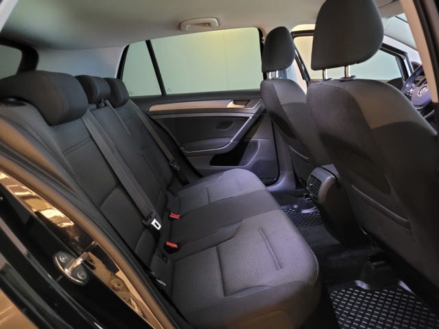 2018 VOLKSWAGEN GOLF - 15
