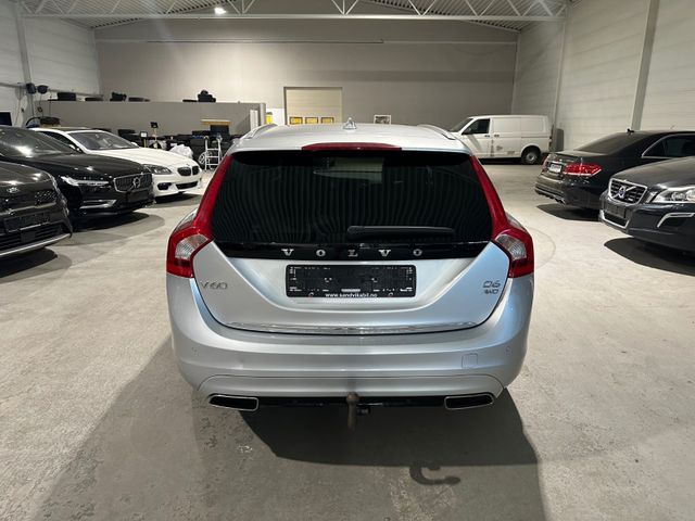 2015 VOLVO V60 - 9