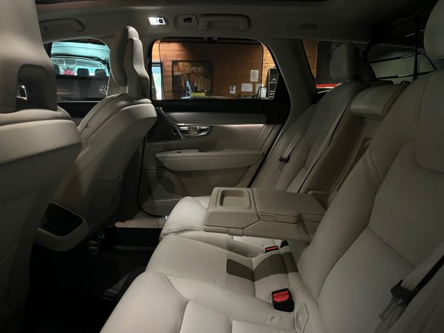 2018 VOLVO V90 - 36