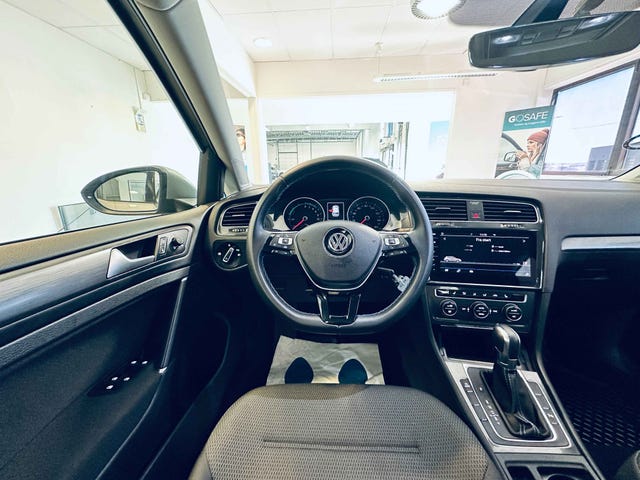 2018 VOLKSWAGEN GOLF - 12