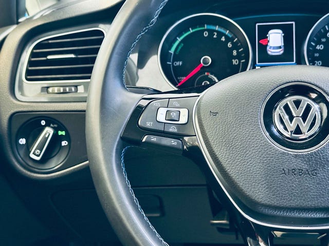 2018 VOLKSWAGEN GOLF - 13