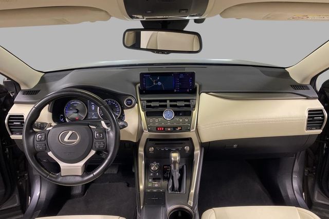 2018 LEXUS NX 300H - 9