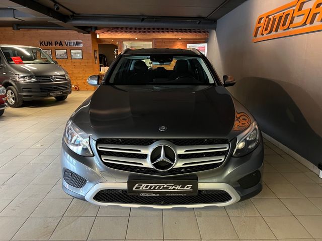 WDC2539541F228008 2017 MERCEDES-BENZ GLC-3