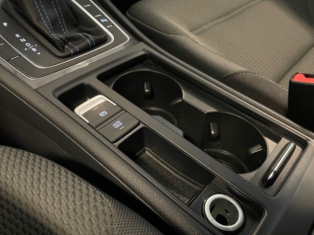 2019 VOLKSWAGEN GOLF - 20