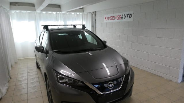 2021 NISSAN LEAF - 13