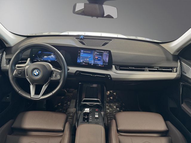 2023 BMW IX1 - 19