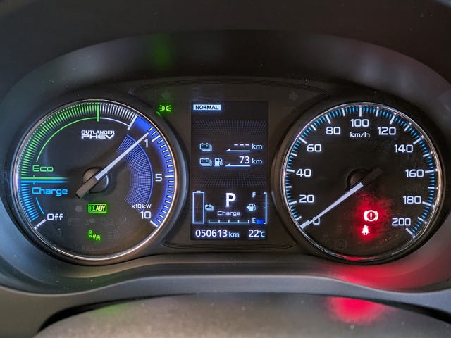 JMBXDGG3WLZ020096 2020 MITSUBISHI OUTLANDER-5