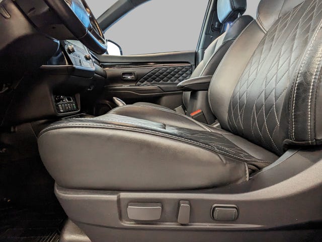 2020 MITSUBISHI OUTLANDER - 14