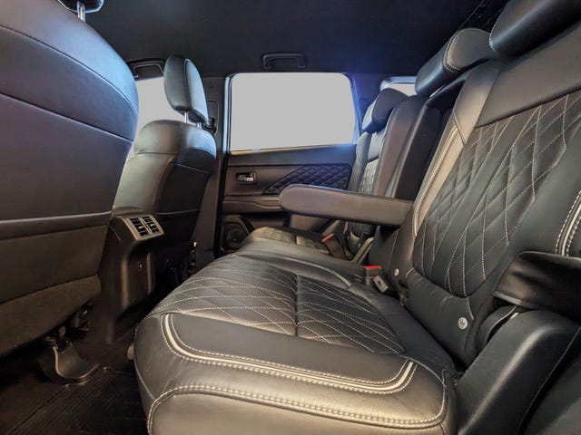 2020 MITSUBISHI OUTLANDER - 18