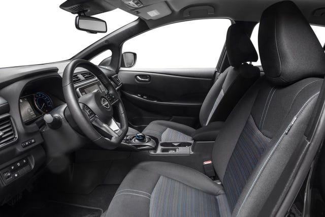 2022 NISSAN LEAF - 8